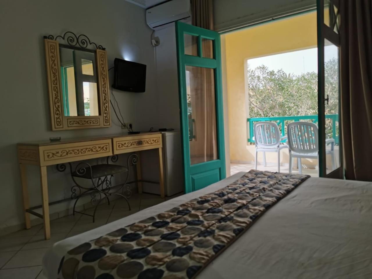 Hotel Diar Yassine Midoun Exterior foto